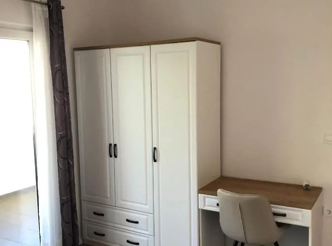 Barba.frane شقة *